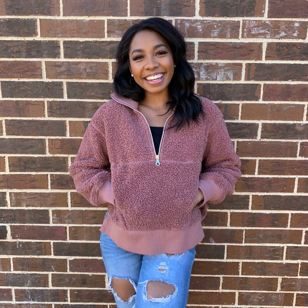 Pink Pullover - Picture 5 of 5
